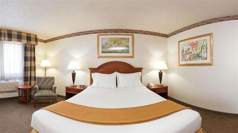 Holiday Inn Express & Suites Johnstown, An Ihg Hotel Luaran gambar